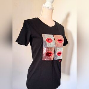 Guess Black Eco Mae Lip Tee - Sequins -S